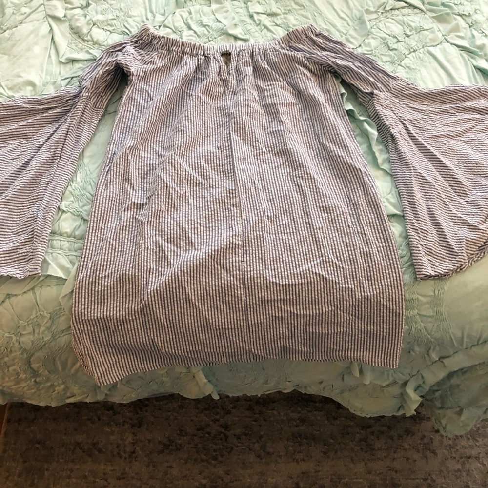 Mimi Chica Off Shoulder SeerSucker Dress
